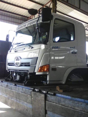 Hinoเมก้า ซีรี500วิคเตอร์(หัวสิบล้อ)ตามสภาพ