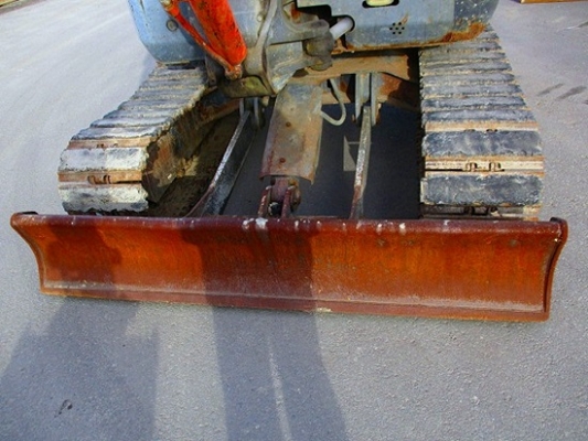 ขายรถขุดนำเข้าจากประเทศญี่ปุ่น hittachi zx40u หัวเก๋ง แทรกแหล็ก ใบมีดดัน สนใจติดต่อสอบถาม 0923309229 อีด