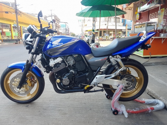 ขายแลกเทิร์น HONDA CB400 TECH3 ปี2005 แฮนด์แต่ง ท่อแต่งSC กันล้ม ฝาข้างแต่งBEET ยางเต็ม อินวอยส์ สรรพสามิตร ราคา 89500 บาท ส่งได้ทั่วไทยคับ สนใจติดต่อ 081-0578282 FACEBOOK ชาญณรงค์ ป๊อป ชัยอมฤต ไอดีไลน์ POPBIGBIKESAKON คับ สนใจรถสวย ถูก ดี ต้อง POP BIGBIK