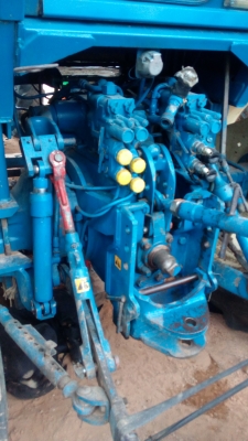 ขายรถไถฟอร์ด7710สองเพลาเทอโบ