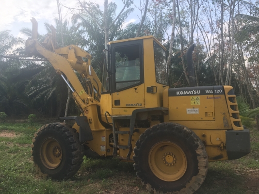 รถตัก Komatsu WA120-3L เครื่อง เกียร์ ปั๊ม แรงมาก มีบุ้งกี๋ให้ค่ะ(แถมแผงงาและงายกของให้ด้วย) เอกสารพร้อมโอน ภาษีเต็มค่ะ(เปิดขายใหม่เนื่องจากหลุดมัดจำคะ) รถตัก Komatsu WA120-3L เครื่อง เกียร์ ปั๊ม แรงมาก มีบุ้งกี๋ให้ค่ะ(แถมแผงงาและงายกของให้ด้วย) เอกสารพร้อมโอน ภาษีเต็มค่ะ(เปิดขายใหม่เนื่องจากหลุดมัดจำคะ)
