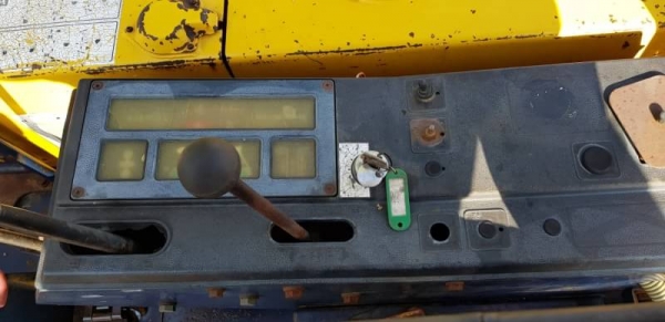 ขายด่วนรถแบคโฮKOMATSUโคมัสซูรุ่นยอดนิยมสวยๆPC20-6เครื่องโคมัสซู3D84เครื่องดีปั่มแรงรถนอกเพิ่งนำเข้ามาใหม่ยังไม่เคยใช้งานในเมืองไทยเลย