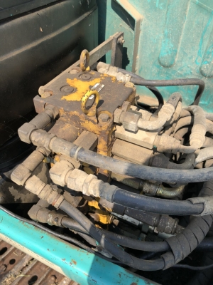 ขาย pc40r -8 พร้อมใช้ ใบซื้อขาย ประตู กับฝาข้างหาย ขาย pc40r -8 พร้อมใช้ ใบซื้อขาย ประตู กับฝาข้างหาย