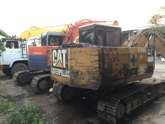 E120B EX135 ขายคันละ560000 เอกสาร ยนต์ตตระการ ใบอินวอย  2 คัน รถอยู่ลพบุรี ขายตามสภาพครับ สนใจติดต่อได้ที่คุณเบียร์ 0802719535 ราคานี้ไม่มีอีกแล้ว