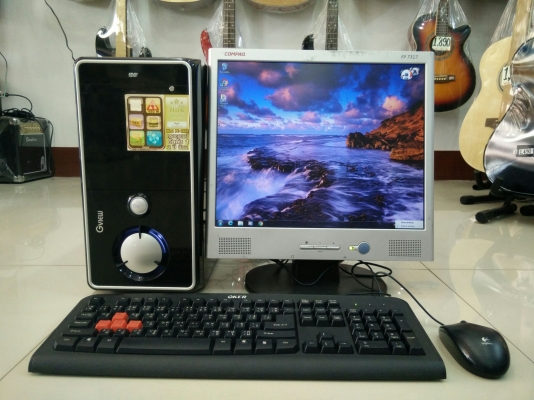 คอมพ์ชุด จอ Compaq 17 นิ้ว CPU Core Quad Q6700 2.66 GHZ Ram 4GB HDD 160 GB อุปกรณ์ครบ