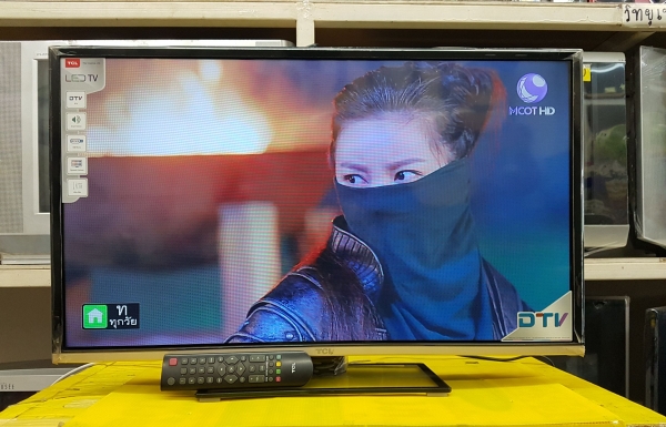 LED Digital TV TCL รุ่น LED32D2720 ขนาด 32 นิ้ว มีรีโมท สภาพใหม่มาก
