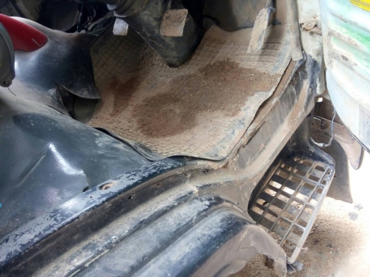 ขายรถบรรทุก 6 ล้อดัมพ์ HINO FC120 แรงม้า ราคา 350000 ขายรถบรรทุก 6 ล้อดัมพ์ HINO FC120 แรงม้า ราคา 350000