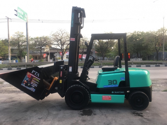 ขายรถตักยางพาราตักยางก้อนยางถ้วยตักขี้ยาง