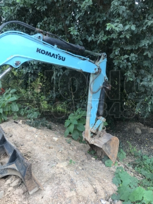 ขายด่วน รถแบคโฮ komatsu pc 20/5 แท็ค ยาง รถดี ช่วงล่าง พร้อมใช้งาน ขาย 160000 เท่านั้น