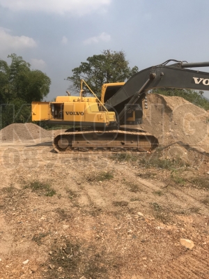 ขายด่วน รถแบคโฮ cat 320c  รถสวย พร้อมใช้งาน ทะเบียนพร้อม  ขาย 1450000 เท่านั้น