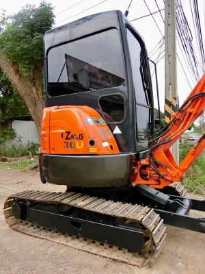 ขายรถขุด ยี่ห้อ:HITACHI  แบบ:EX-30U  มีลายหัวแย๊ก ขนาดPC30 รถพร้อมลุยงาน  ราคา 470,000 บาท ราคานี้ต่อรองได้ (ติดแอร์พร้อมฟิล์ม)  คอนโทนสั้นปั้มนิ้ว  เครื่องยนต์อีซูซุ3สูบ  รถเก่านอกแท้เอกสารใบอินวอย ไม่เคยใช้งานในไทย100\% แทรกเหล็ก ช่วงล่างแน่นๆ  สนใจโทร :
