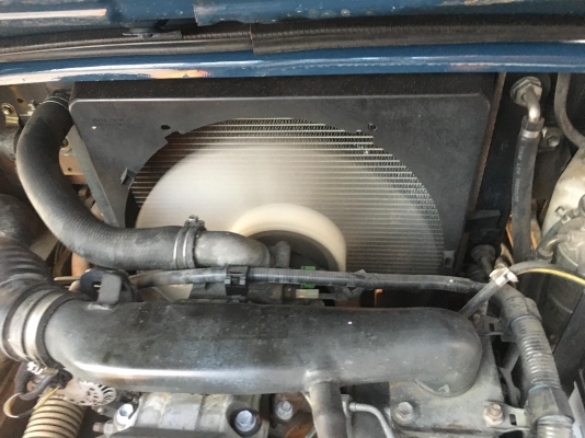 ขายรถโฟล์คลิฟท์มือสองสำหรับตักยางพาราตักทะลายปาล์ม