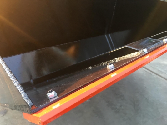 ขายรถโฟล์คลิฟท์มือสองสำหรับตักยางพาราตักทะลายปาล์ม