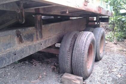 เทนเลอร์ดั้มต่อพวงรถไถ