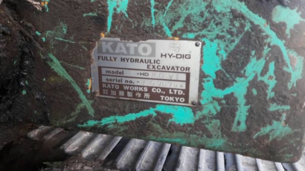 ขาย 395,000 KATO HD 700 เล่มทะเบียน เครื่องดี ปั้มแรง เอวแน่น ช่วงล่างแน่น รถพร้อมใช้ รถอยู่ สุรินทร์ 090-772-3710 090-772-3708