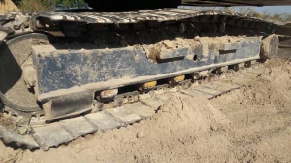 ขาย 395,000 KATO HD 700 เล่มทะเบียน เครื่องดี ปั้มแรง เอวแน่น ช่วงล่างแน่น รถพร้อมใช้ รถอยู่ สุรินทร์ 090-772-3710 090-772-3708