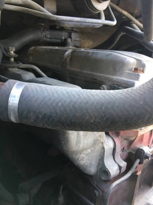 ขาย 635,000 หัวลาก HINO PRAFAI เครื่อง P11C 320 หัวบาง ยางดี คัชซีสวย รถสวยพร้อมใช้ รถอยู่ สระบุรี  090-772-3710 090-772-3708