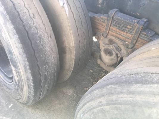 ขาย 635,000 หัวลาก HINO PRAFAI เครื่อง P11C 320 หัวบาง ยางดี คัชซีสวย รถสวยพร้อมใช้ รถอยู่ สระบุรี  090-772-3710 090-772-3708