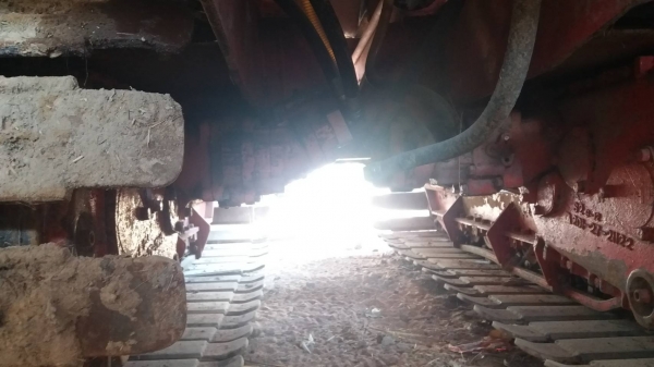 ขายรถเกี่ยว มนัสการช่าง เครื่อง 175 ตัวเดิน 10HT  โซ่ ใบ สวย โครงสร้างสวย สภาพโซ่ ใบ สวย ราคา 355,000 สำหรับคนที่กำลังลังมองหารถเล็ก อุ้ม 1.5 ตัน  แปลงนาเล็กๆ เกี่ยวคล่องตัวครับ 091-0206555 อยู่สุรินทร์ครับ