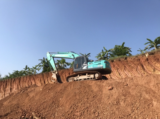 ขายรถแบคโฮ KOBELCO SK200-8 YN12 SUPERXM ไมล์ 8814 ชม.เอกสารอินวอย ราคา 2250000 ขายรถแบคโฮ KOBELCO SK200-8 YN12 SUPERXM ไมล์ 8814 ชม.เอกสารอินวอย ราคา 2250000