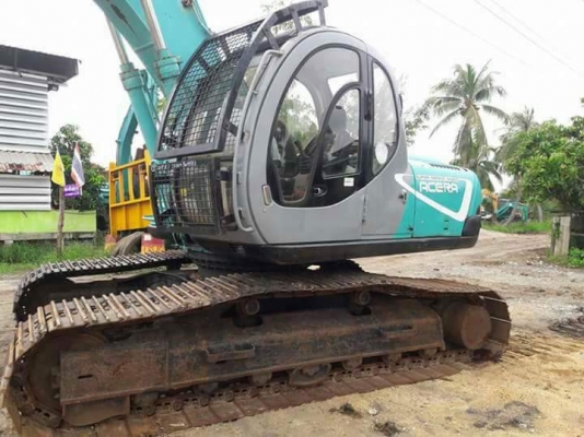 ขายจ้า..KOBELCO SK200-2  มาร์คไฟว์  ธรรมดา  เก่านอกแท้  เดิมๆๆ  มีลายแย๊ก  แทรคใหญ่. 6,XXX  ชั่วโมง..พร้อมใช้..โทร  089-3818694  ดวงนภา