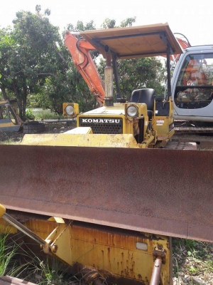 ขายค่ะ.. รถดัน  KOMATSU D20P-6  เก่านอกแท้  สภาพสวยเดิมๆๆ  สไลด์  6  ทิศทาง..สภาพสวย พร้อมใช้  โทร 089-3818694  ดวงนภา