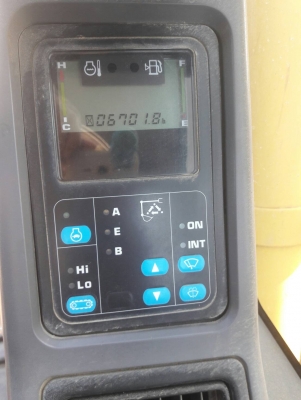 ขายค่ะ..KOMATSU PC128US-2-AC  เก่านอกแทั  มีผานหน้า  สภาพสวยเดิมๆๆ  6,xxx  ชั่วโมง..โทร 089-3818694  ดวงนภา