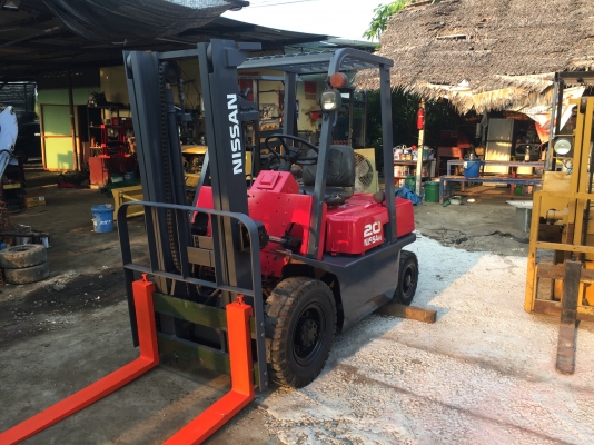 นิสสัน 2 ตันเสาสูง 3 เมตรเก่าญี่ปุ่น มีใบอินวอยไม่เคยใช้ในไทย นิสสัน 2 ตันเสาสูง 3 เมตรเก่าญี่ปุ่น มีใบอินวอยไม่เคยใช้ในไทย