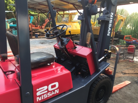 นิสสัน 2 ตันเสาสูง 3 เมตรเก่าญี่ปุ่น มีใบอินวอยไม่เคยใช้ในไทย นิสสัน 2 ตันเสาสูง 3 เมตรเก่าญี่ปุ่น มีใบอินวอยไม่เคยใช้ในไทย