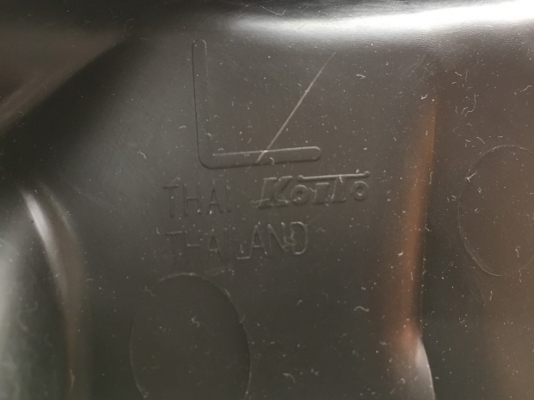 ขายไฟหน้าวีโก้แชมป์ Vigo Champ ของแท้ Koito ใหม่ๆ 1 คู่