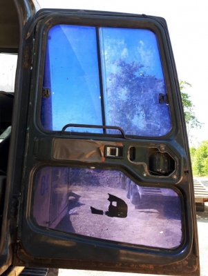 ขาย 545,000  KOMATSU PC 100-6 เครื่องดี ปั้มแรง ไฟฟ้าครบ โช่หนา เอกสารอินวอยร์ รถอยู่ นครปฐม 090-772-3710 090-772-3708