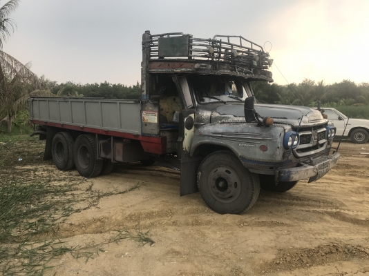 10ล้อหัวยาวเครื่องeh700. 168แรง