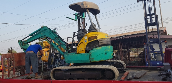 ขายด่วนรถแบคโฮคูโบต้าK30-3คอลโทลสั้นน้ำมันปั้มนี้วติดลายหัวกะแทกดีดีเทียบเท่าPC30รถนอกสถาพดีพร้อมใช้เพิ่งนำเข้ามายังไม่เคยใช้งานในไทยเลย