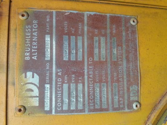 ขายเครื่องปั่นไฟจอร์นเดีย  6 สูบ เซ็ทนอก 93 kva  สภาพดี โทรสอบถาม 098-5922944 ฝน