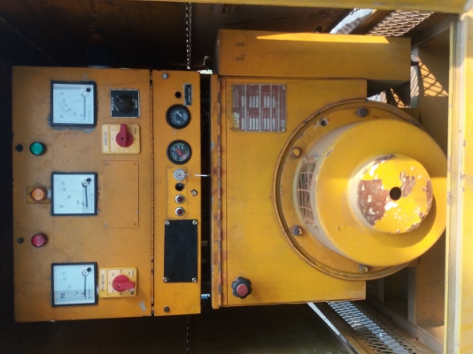 ขายเครื่องปั่นไฟจอร์นเดีย  6 สูบ เซ็ทนอก 93 kva  สภาพดี โทรสอบถาม 098-5922944 ฝน