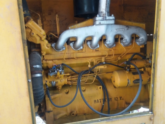 ขายเครื่องปั่นไฟจอร์นเดีย  6 สูบ เซ็ทนอก 93 kva  สภาพดี โทรสอบถาม 098-5922944 ฝน