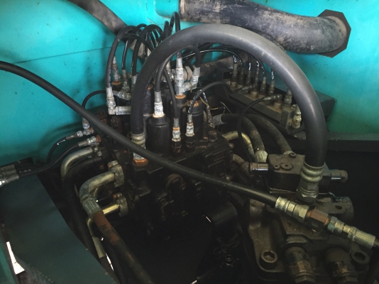 Kobelco sk200-8 yn12 super x ช่วงล่างเต็ม Kobelco sk200-8 yn12 super x ช่วงล่างเต็ม