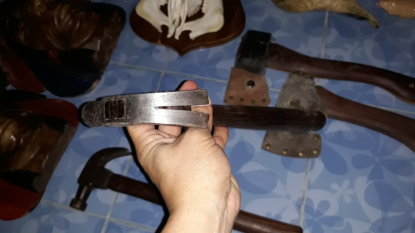 ขายค้อนเหรียญทอง 23mm. Made in Germany.งานเก่ามือสอง ขายค้อนเหรียญทอง 23mm. Made in Germany.งานเก่ามือสอง