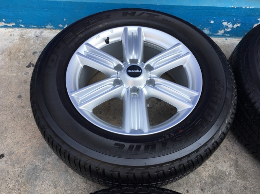 ล้อแม็กป้ายแดง ISUZU D-MAX Blue Power ขอบ 18 พร้อมยางป้ายแดง 255-60-18 ปลายปี 17 ตุ่มอลัง เส้นสีชัดๆ
