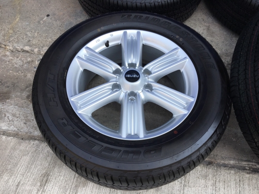 ล้อแม็กป้ายแดง ISUZU D-MAX Blue Power ขอบ 18 พร้อมยางป้ายแดง 255-60-18 ปลายปี 17 ตุ่มอลัง เส้นสีชัดๆ