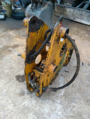 หัวแย็ก NB รุ่น GRP 500 ใส่รถแบคโฮ PC40, 50, 60 ของเก่านอกนำเข้า พร้อมใช้งาน มี VDO การทำงานให้ชม