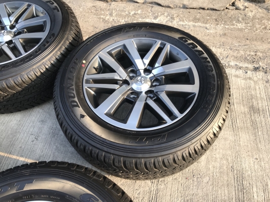 ล้อพร้อมยางป้ายแดง TOYOTA NEW FORTURNER ปี 17 สวยกริปทุกวง เส้นสี ตุ่มชัดๆ