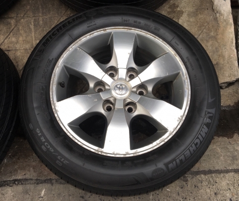 ล้อแม็ก Toyota Vigo Champ ขอบ 16 พร้อมยาง Michelin 215-60-16 ปี 13