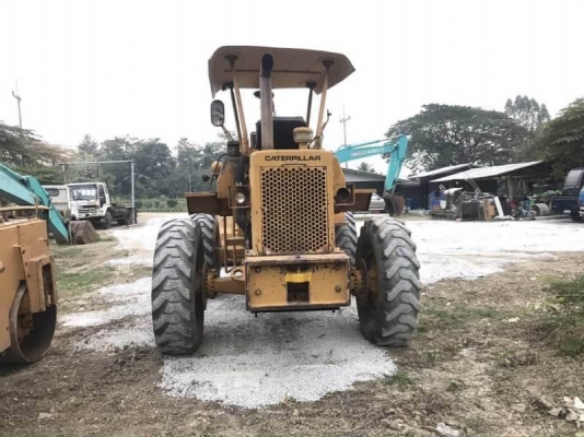 ขาย 395,000 บาท CATTERPILAR 910 เครื่องดี เกียร์ดี (ต่อแขน-เปิดปาก) ปั้มแรง ยางสวย เอกสารชื้อขาย  รถอยู่ จ นครปฐม โทร 0610710295