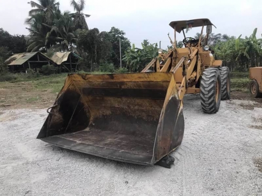 ขาย 395,000 บาท CATTERPILAR 910 เครื่องดี เกียร์ดี (ต่อแขน-เปิดปาก) ปั้มแรง ยางสวย เอกสารชื้อขาย  รถอยู่ จ นครปฐม โทร 0610710295