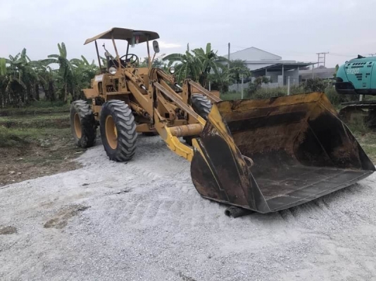 ขาย 395,000 บาท CATTERPILAR 910 เครื่องดี เกียร์ดี (ต่อแขน-เปิดปาก) ปั้มแรง ยางสวย เอกสารชื้อขาย  รถอยู่ จ นครปฐม โทร 0610710295