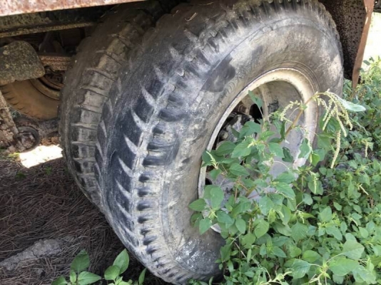 ขาย 185,000 บาท ISUZU NKR58LU5M ปี 36 ยาว 4.2 เมตร เครื่อง 4BD1-TURBO -135 แรง เกียร์สั้น หัวบาง ยาง ดี คัสชีสวย เอกสารเล่มทะเบียน  รถอยู่ นครปฐม โทร 0610710295