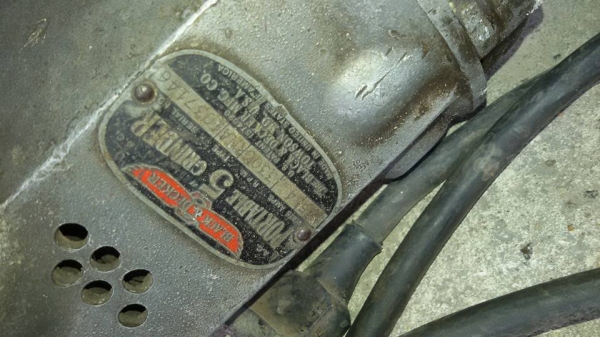 เจียรคอยาว black decker made in u.s.a.