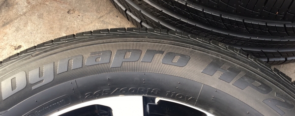 ยางป้ายแดง 265-60-18 ปี 17 Hankook มีตุ่มทุกเส้น