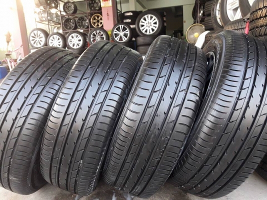 ขายล้อแม็กป้ายแดง altis 16"&times;6.5" พร้อมยางปี17 สนใจติดต่อร้าน ก.เจริญการยางครับ 081-3747940